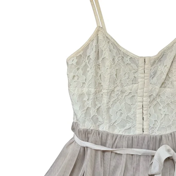 AEO Tulle & Lace Mini Dress - Picture 2 of 6